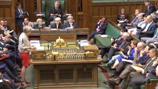 تريزا ماي : تجديد البرنامج النووي البريطاني هو الضمانة الأكيدة لأمن البلاد