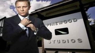 إستديوهات “باين وود” التي صور فيها “جيمس بوند” تٌعرض للبيع