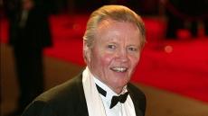 والد أنجلينا جولي يأمل عودة ابنته لبراد