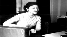 درية شفيق : doria shafik مناضلة مصرية إحتفل بها محرك بحث جوجل اليوم لدورها في تحرير المرأة في مصر ، تعرف عليها وعلى إنجازاتها